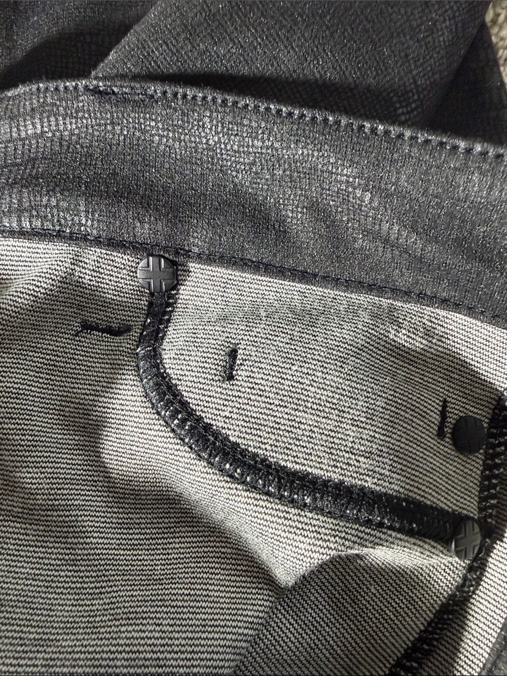 Liverpool Women’s Black Leggings - Picture 8 of 10